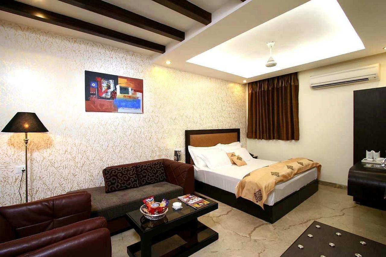 Hotel Kingston Park - Karol Bagh Delhi Szoba fotó