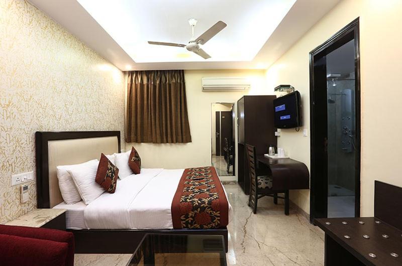 Hotel Kingston Park - Karol Bagh Delhi Kültér fotó