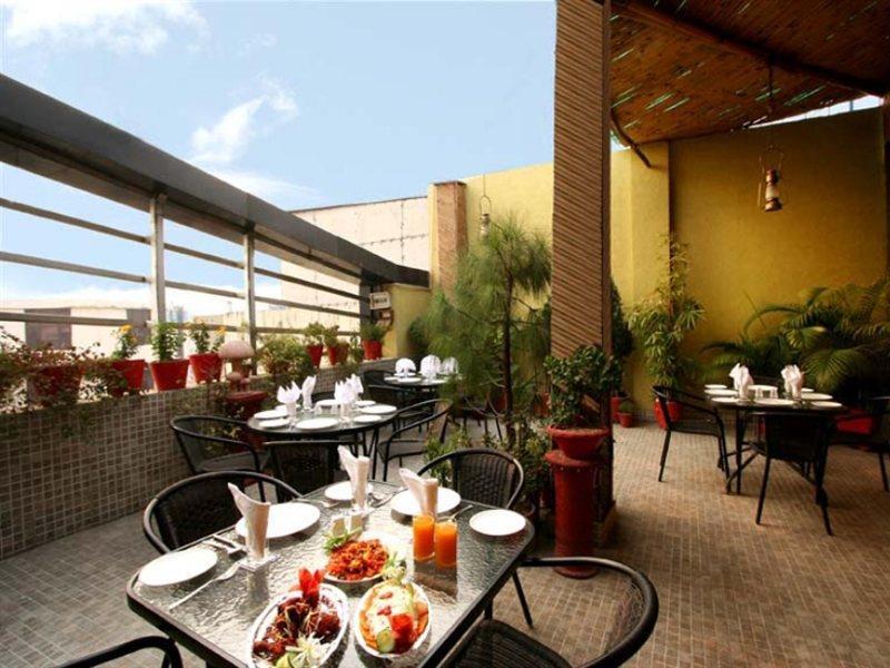 Hotel Kingston Park - Karol Bagh Delhi Kültér fotó