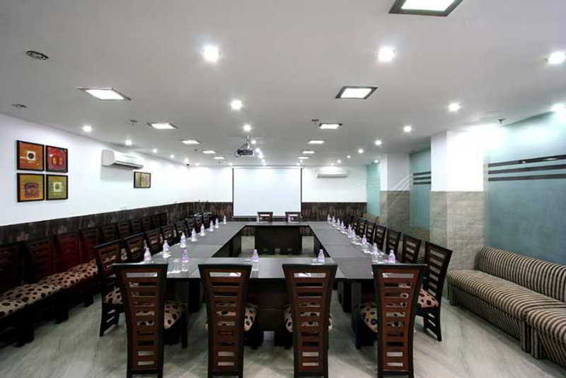 Hotel Kingston Park - Karol Bagh Delhi Kültér fotó